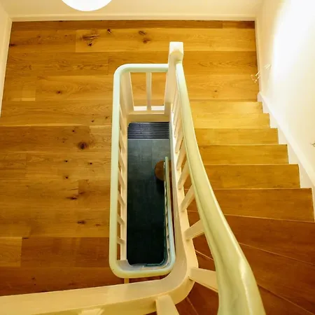 Apartamento Fuer 4 Personen Düsseldorf
